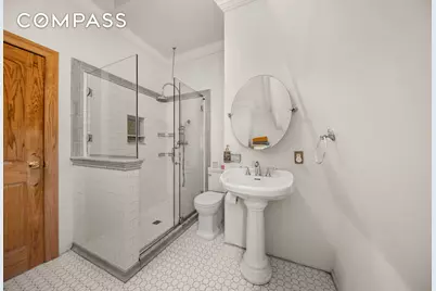 351 St Pauls Avenue, New York City, NY 10304 - Photo 18