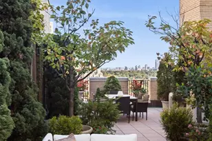 25 Central Prk W, New York City, NY 10023 - Photo 12