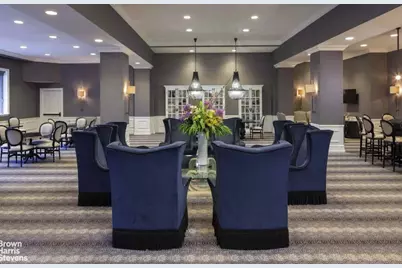 200 W 56th Street #1705, New York, NY 10019 - Photo 8