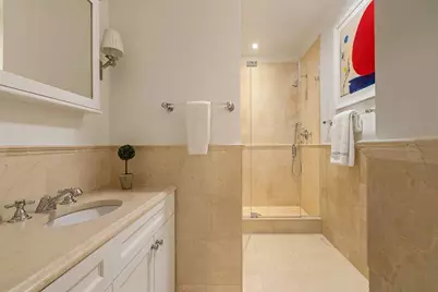 136 E 79th Street #5A, New York City, NY 10075 - Photo 14