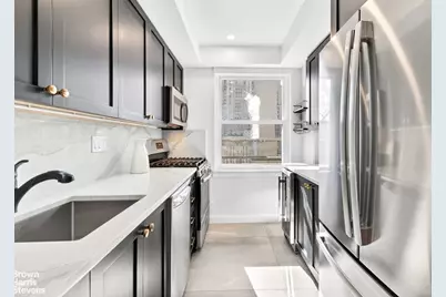 520 E 72nd Street #PHC, New York City, NY 10021 - Photo 4