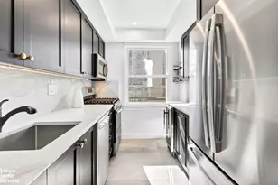 520 E 72nd St, New York City, NY 10021 - Photo 4