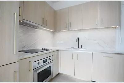 250 W 19th Street #5M, New York City, NY 10011 - Photo 4