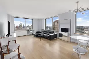 101 W 67th St, New York City, NY 10023 - Photo 16