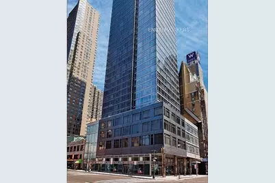 247 W 46th Street #2604, New York City, NY 10036 - Photo 16