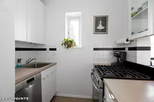 252 W 20th St, New York City, NY 10011 - Photo 2