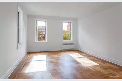 868 E 7th Street #4A, New York City, NY 11230 - Photo 1