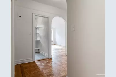 868 E 7th Street #4A, New York City, NY 11230 - Photo 6