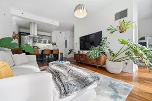 135 N 11th St, Brooklyn, NY 11249 - Photo 4