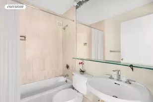 45 W 67th St, New York City, NY 10023 - Photo 4