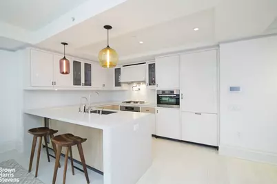 21 E 61st Street #3C, New York City, NY 10065 - Photo 2