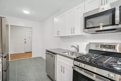 40 Clarkson Avenue #2G, New York City, NY 11226 - Photo 2