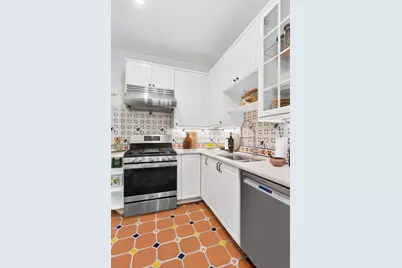 400 Lincoln Place #3I, New York City, NY 11238 - Photo 4