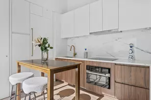 330 Grand St, New York City, NY 10002 - Photo 6