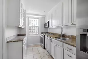 205 E 63rd St, New York City, NY 10065 - Photo 4