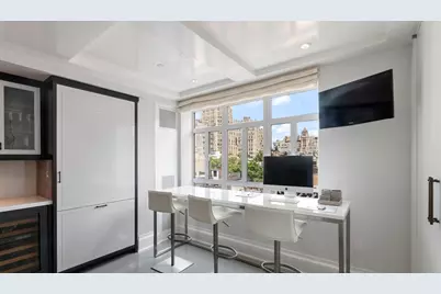 21 E 61st Street #8F, New York City, NY 10065 - Photo 10
