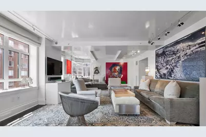 21 E 61st Street #8F, New York City, NY 10065 - Photo 2