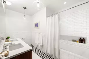 1 Main St, New York City, NY 11201 - Photo 10