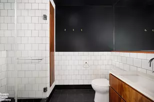 1 Main St, New York City, NY 11201 - Photo 8