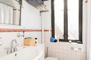 255 W 23rd St, New York, NY 10011 - Photo 6