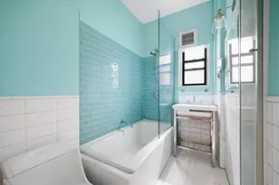 135 W 16th St, New York City, NY 10011 - Photo 6