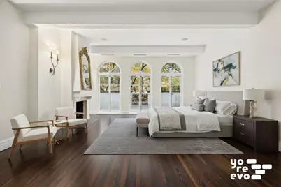 242 E 49th Street, New York City, NY 10017 - Photo 4