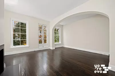 242 E 49th Street, New York City, NY 10017 - Photo 18