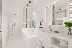 400 E 52nd St, New York City, NY 10022 - Photo 14