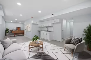 1321 E 69th St, New York City, NY 11234 - Photo 6