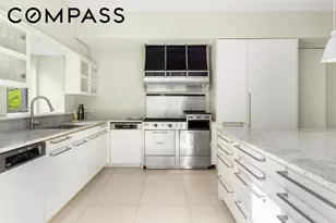 990 5th Ave, New York City, NY 10075 - Photo 8