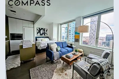 388 Bridge Street #37D, New York City, NY 11201 - Photo 2