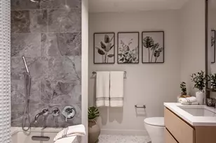 500 W 45th St, New York City, NY 10036 - Photo 4