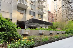 220 E 65th St, New York City, NY 10065 - Photo 42