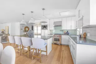 220 E 65th St, New York City, NY 10065 - Photo 4