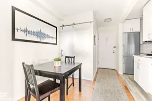 101 W 12th St, New York City, NY 10011 - Photo 4