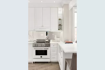 140 W 69th Street #52B, New York City, NY 10023 - Photo 4