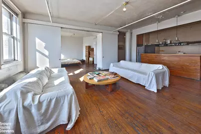 684 Broadway #10W, New York City, NY 10012 - Photo 22