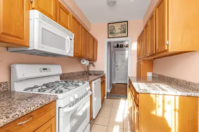 83-0 Talbot Street #6H, New York City, NY 11415 - Photo 6
