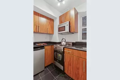 321 E 45th Street #11H, New York City, NY 10017 - Photo 4