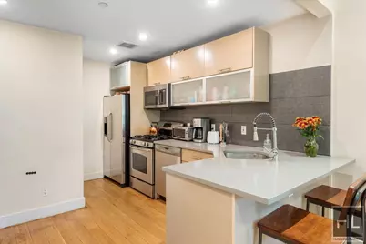 727 Dean Street #2F, New York City, NY 11238 - Photo 4