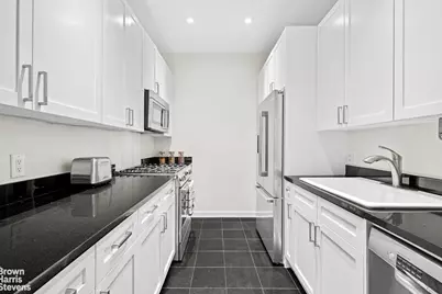 252 7th Avenue #3F, New York City, NY 10001 - Photo 6