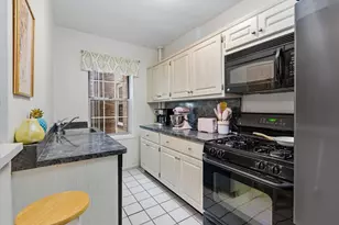 56-05 31st Ave, Woodside, NY 11377 - Photo 6