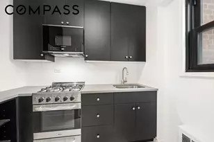 201 W 21st St, New York City, NY 10011 - Photo 8
