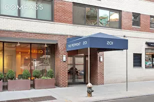 201 W 21st St, New York City, NY 10011 - Photo 12