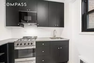 201 W 21st Street #9A, New York City, NY 10011 - Photo 8