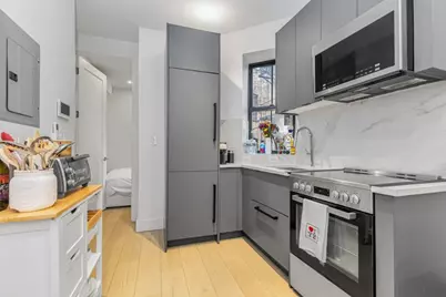 356 W 48th Street #2C, New York City, NY 10036 - Photo 6