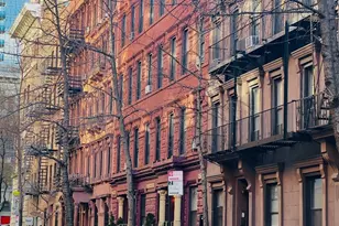 356 W 48th St, New York City, NY 10036 - Photo 18