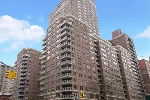 360 E 72nd St, New York City, NY 10021 - Photo 26