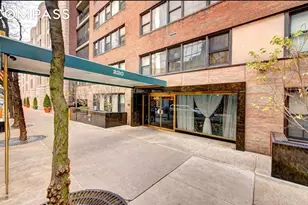 220 E 67th St, New York City, NY 10065 - Photo 6