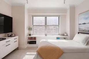 360 E 72nd St, New York City, NY 10021 - Photo 16